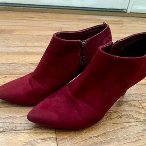 Old Navy Elegant Burgundy Ankle Boots 9